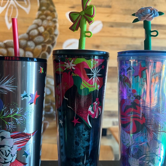 STARBUCKS 2023 “HOLIDAY TUMBLER” NEW w/TAG with Silicone Bow🎀 Straw Cover - Picture 7 of 13